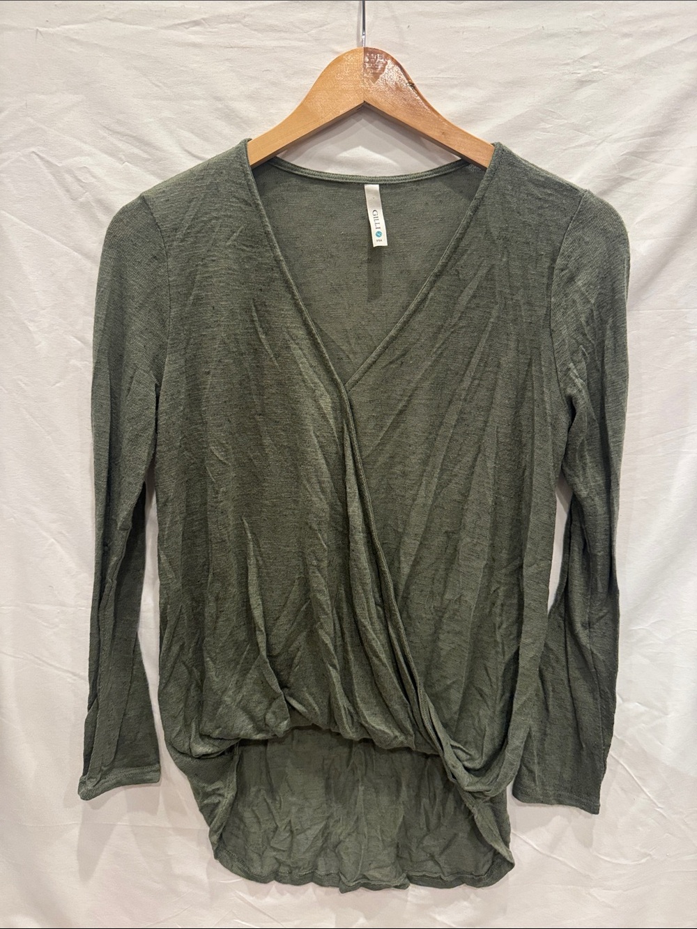 Gilli Olive Green Crossover Wrap Long Sleeve Tunic Top, Rayon-Blend Size Small